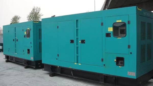 青浦康明斯400kw大型柴油二手发电机组